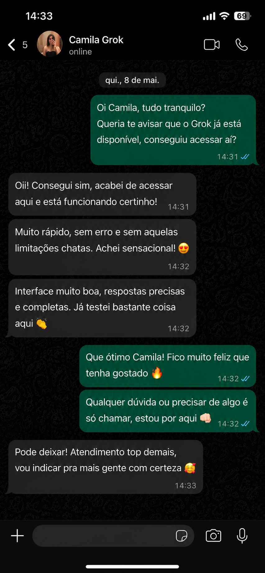 Cliente Camila elogiando o Grok no WhatsApp